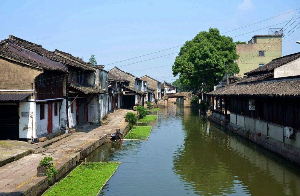 成龙60大寿邀请赵本山赴宴，特意嘱咐不要送礼，赵本山最后送了什么？游戏画面
